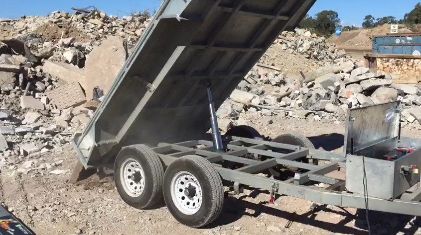 Hire Tipper Trailer in Brisbane: The Easy Way to Haul Away Heavier Loads