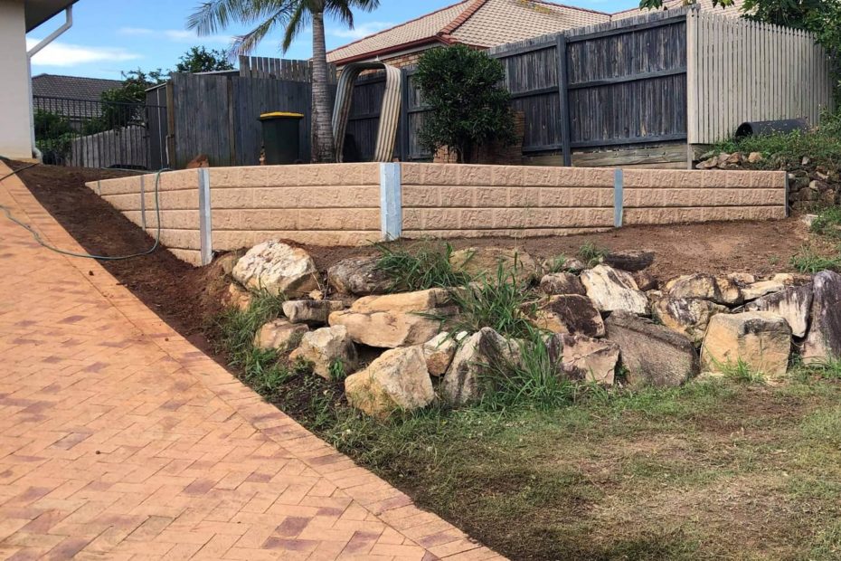 Concrete sleeper retaining wall 3