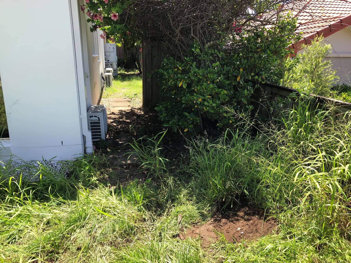 For Brisbane residents seeking a reliable and experienced landscaping company, Rogers Little Loaders stands out as the perfect solution. Their commitment to quality and customer satisfaction is evident in every project they undertake.